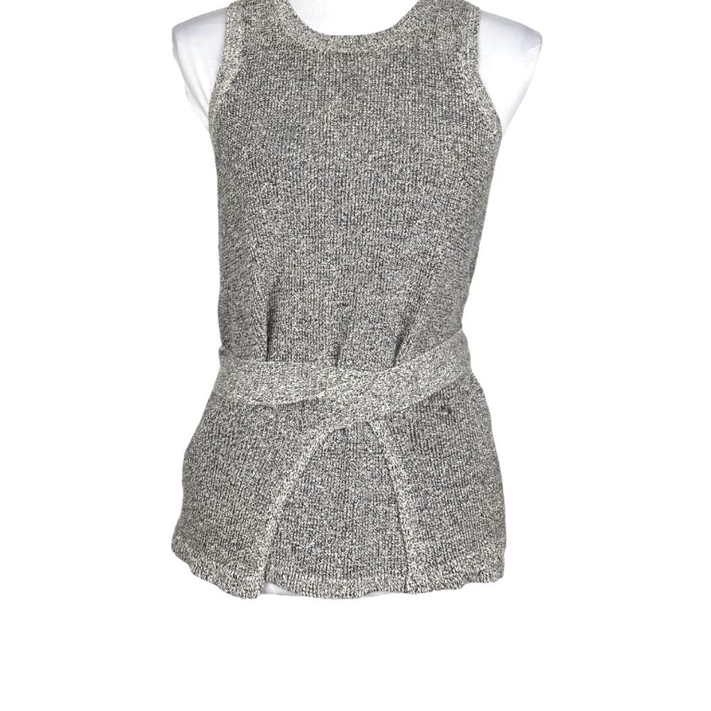 Madewell Women's Grey Tie-Wrap Sweater
Tank Small